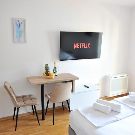 Orca Apartments モスタル エクステリア 写真